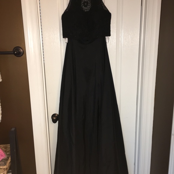 Sherri Hill prom dress - Picture 3 of 5